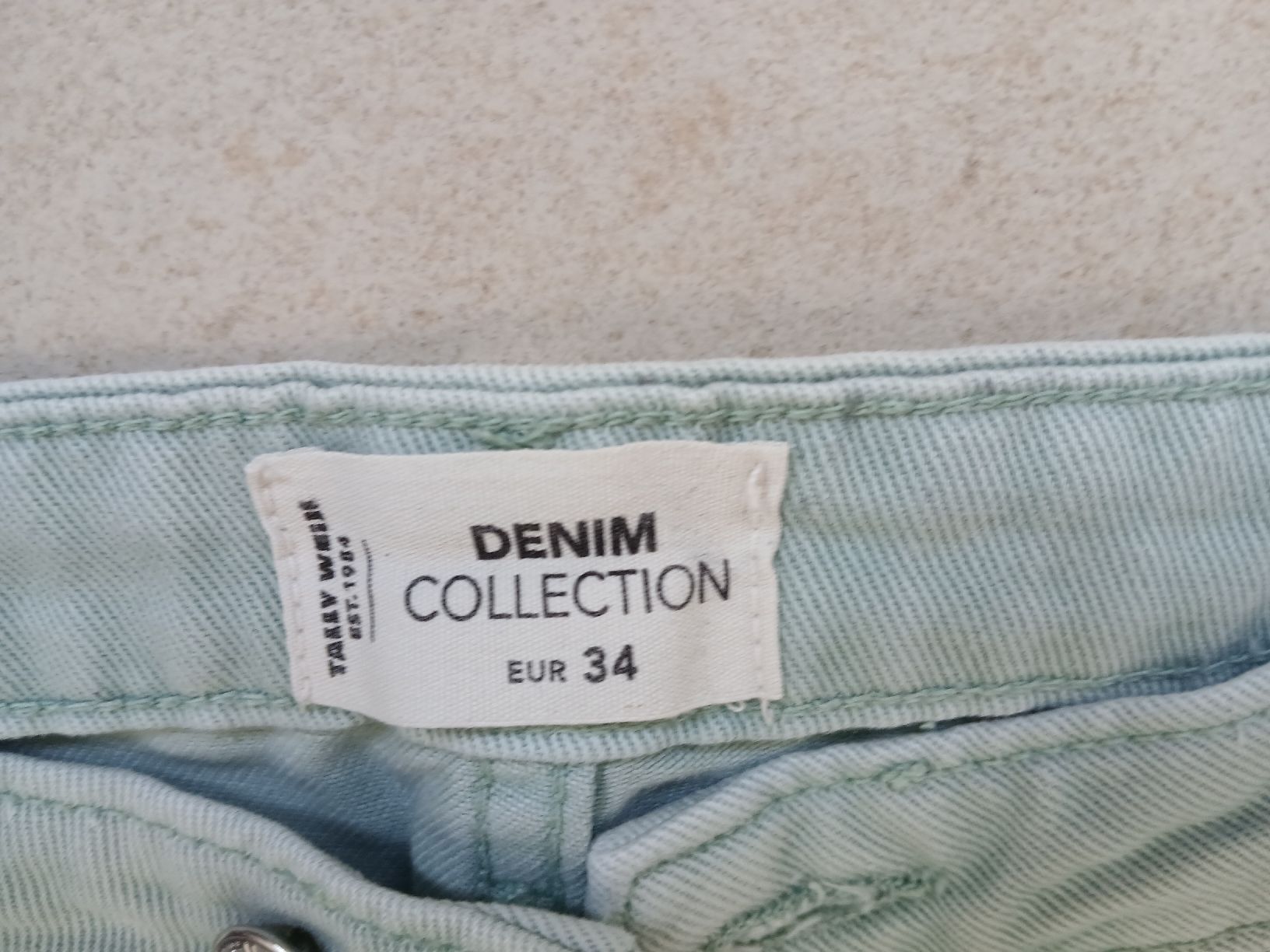Pantaloni: Hosenpaket – Usato da Liestal venduto da piperpa 4