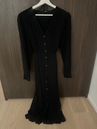 Uniqlo midi tie dress (M)