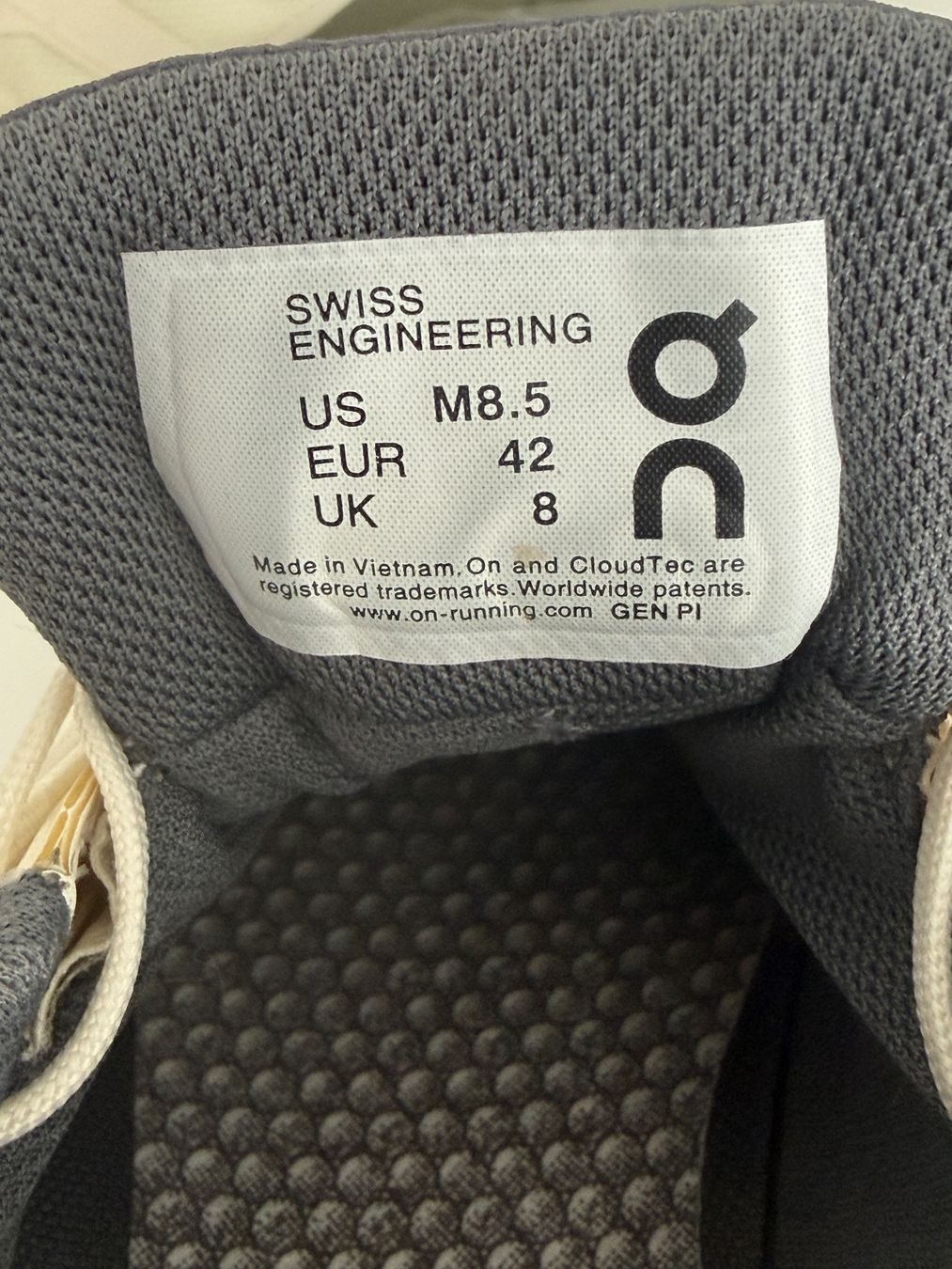 On Herrenschuhe: On Cloudventure Waterproof – Gebraucht aus Zollikofen von fre_nq97 2