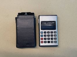 Calculatrice vintage Casio Pocket-mini - modèle collection