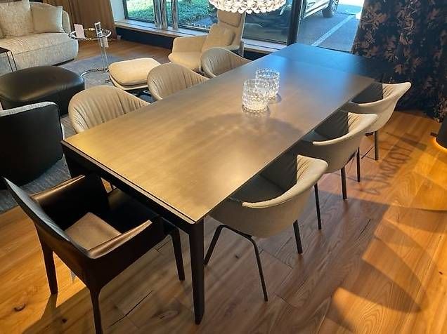 Tavoli: CASSINA AUSZUGSTISCH MODELL LONGPLANE – Usato da Holziken venduto da rol_vwd2