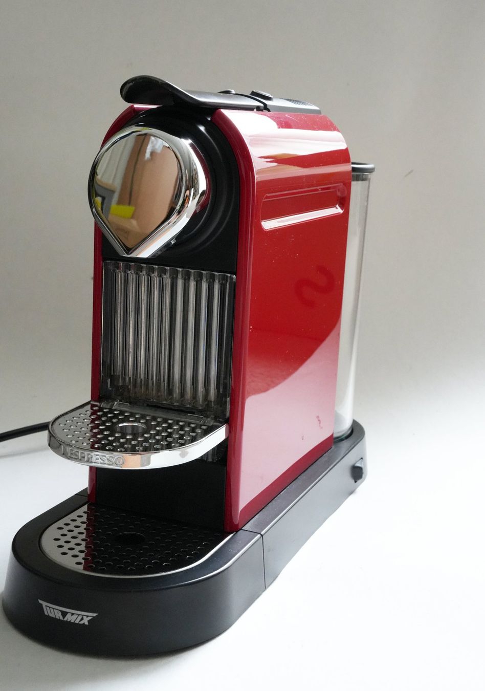 Nespresso Kaffeemaschinen & Espressomaschinen: Nespresso Kaffeemaschine CitiZ – Gebraucht aus Zürich von Myomesin 1