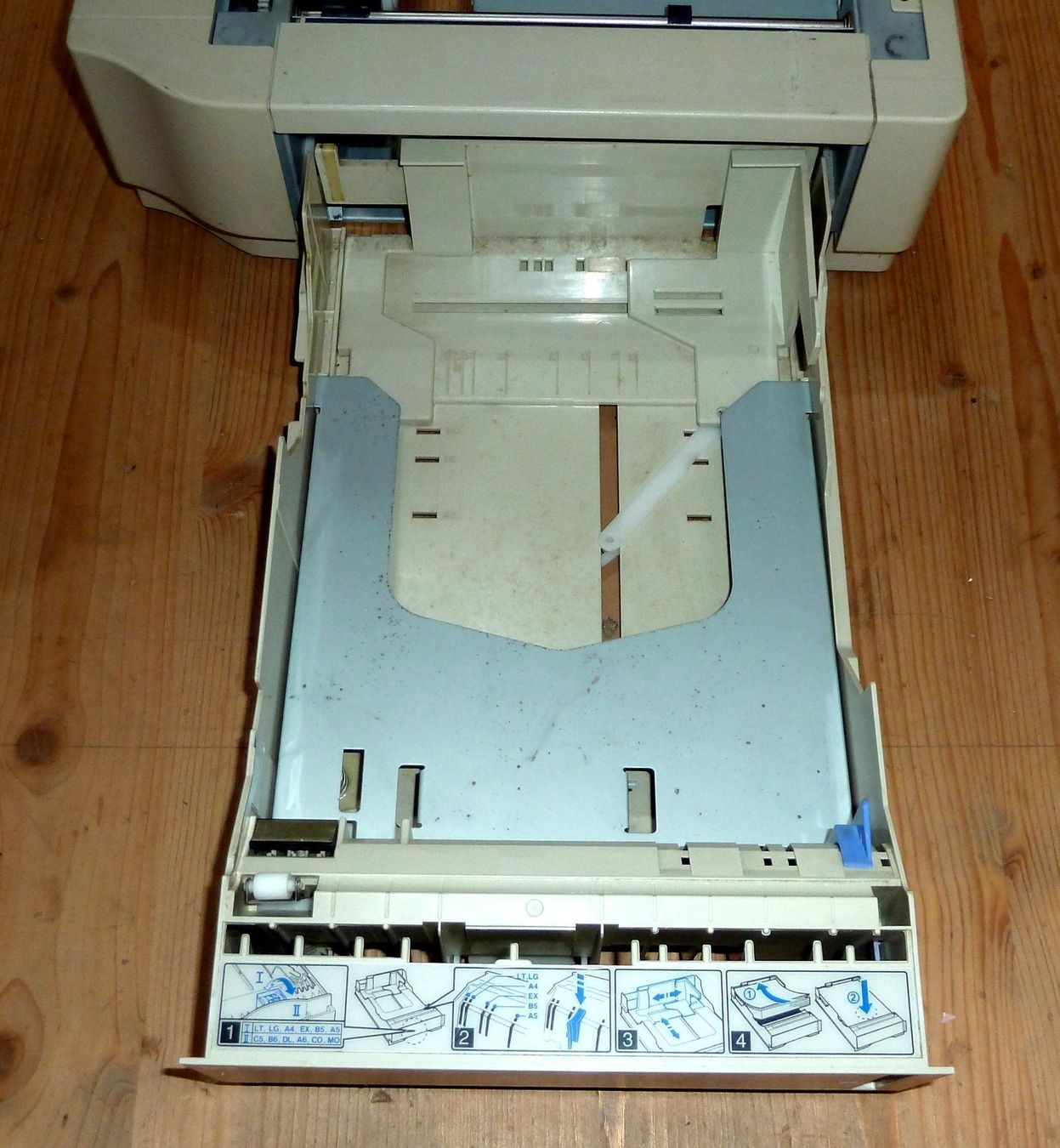 Brother Stampanti: Papierschublade Brother LT-1200 – Usato da Schafisheim venduto da Giga73 1