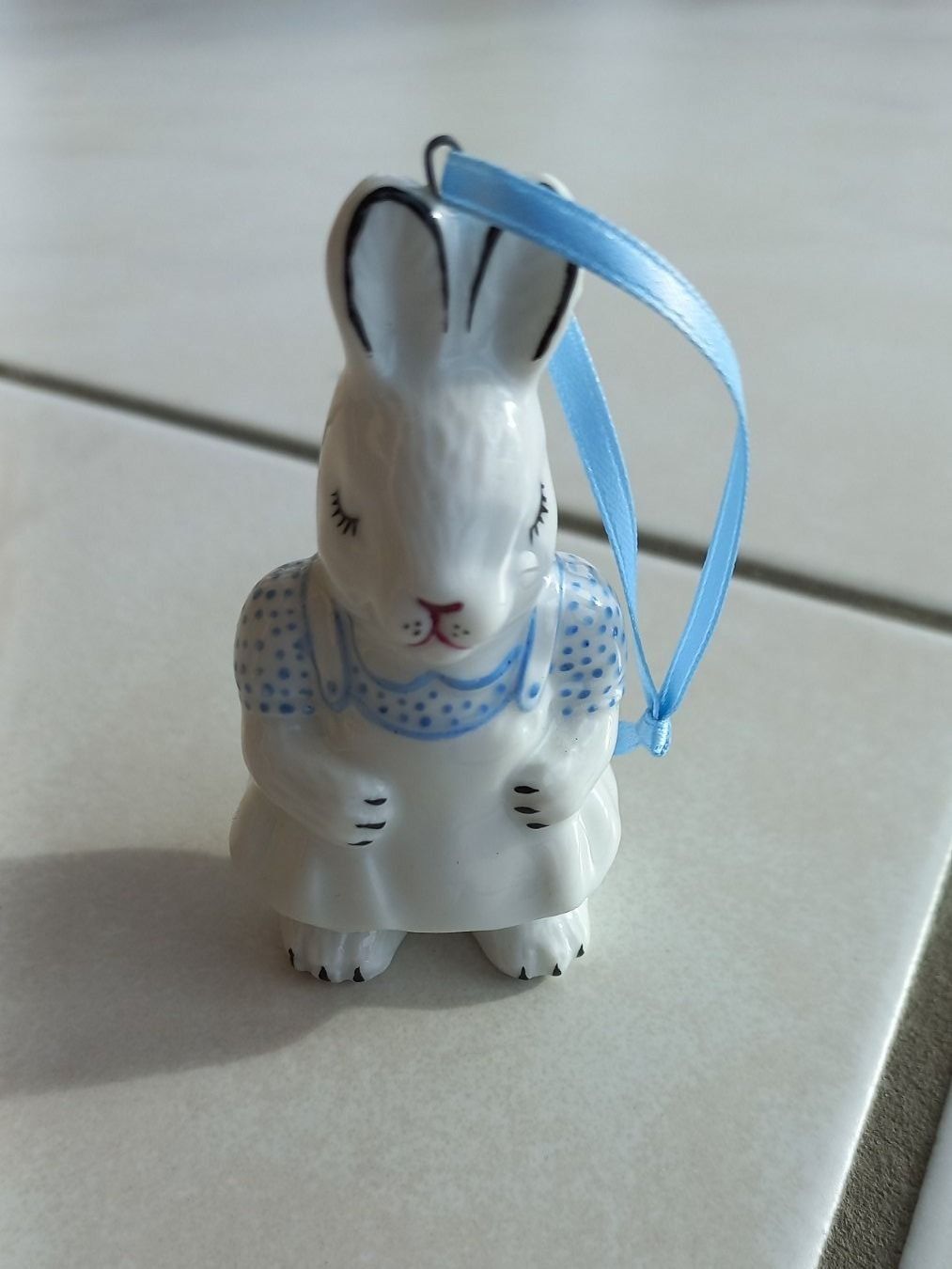 Statuette: Porzellan Hase handbemalt – Nuovo e nell'imballaggio originale da Winistorf venduto da acreativ4