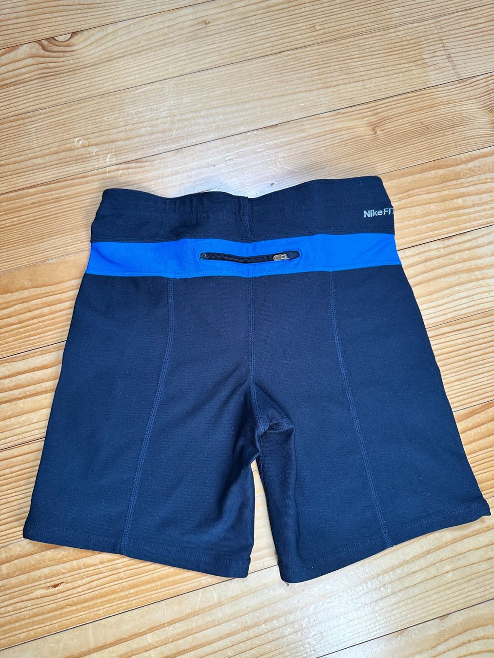 Nike Hosen: Jogging Shorts von Nike Grösse S – Gebraucht aus Gümmenen von FelizitasHermann 2