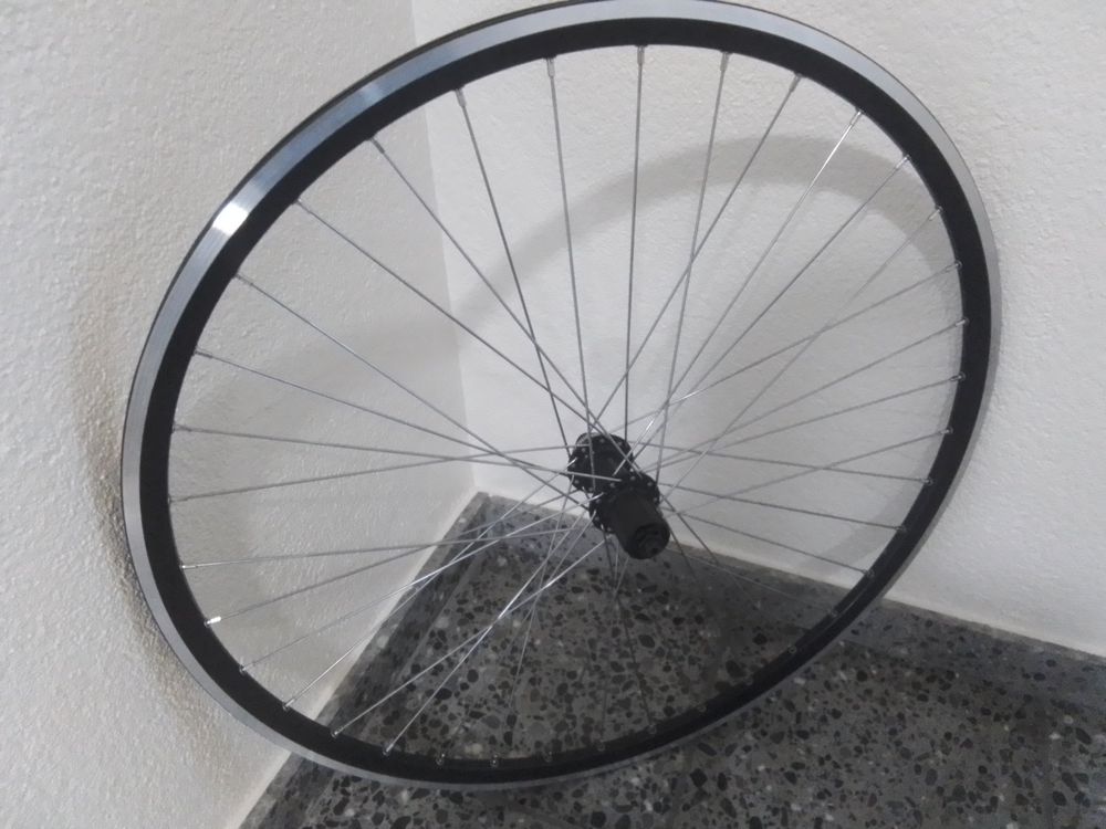 SHIMANO EXAL Rennvelo Hinterrad 28