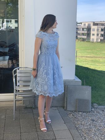 Festkleid hellblau Spitze Grösse S guter Zustand