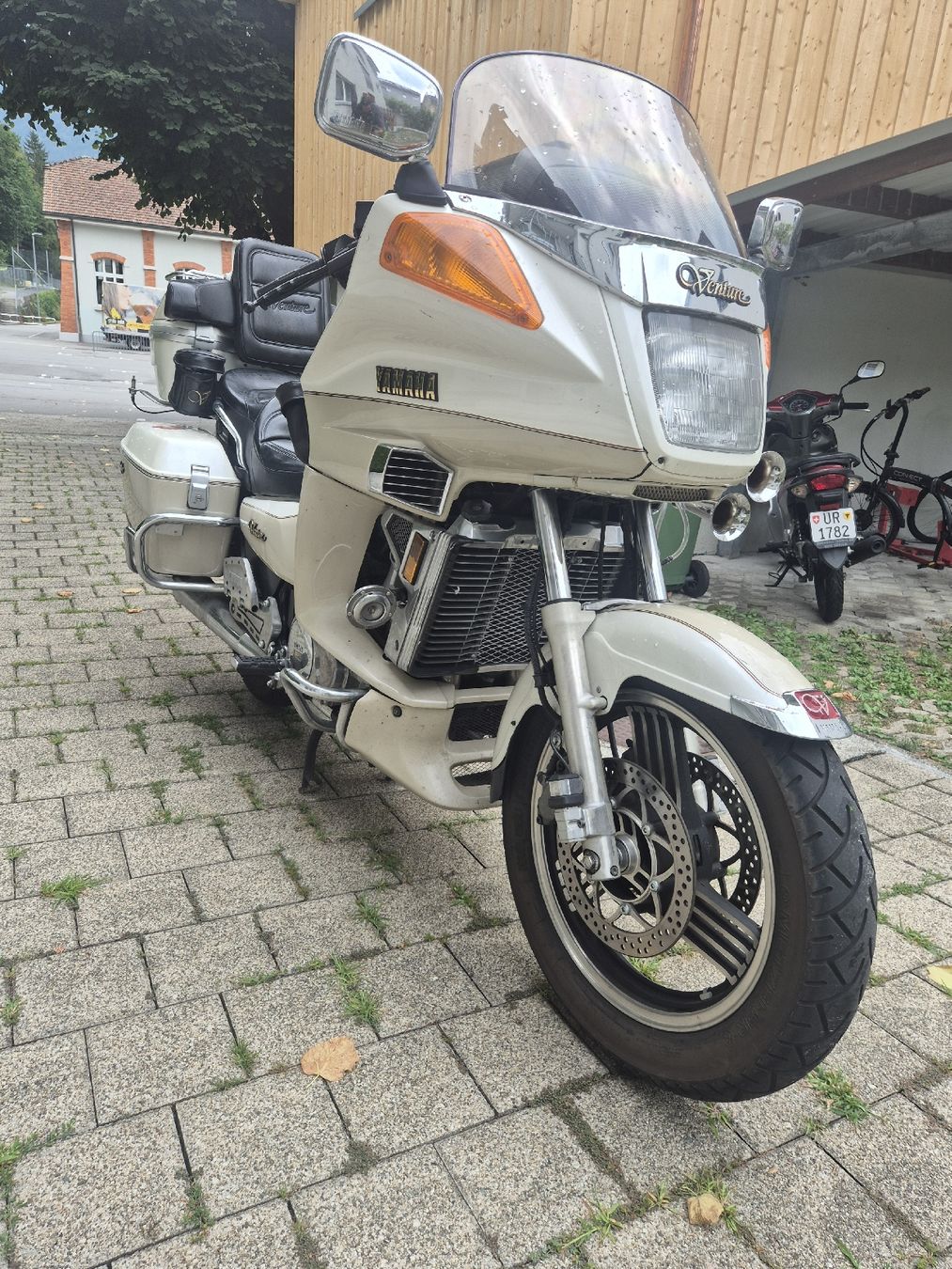 Yamaha Touring: Yamaha XVZ Venture Royale 1300 – Usato da Altdorf UR venduto da Kai_Imholz 1