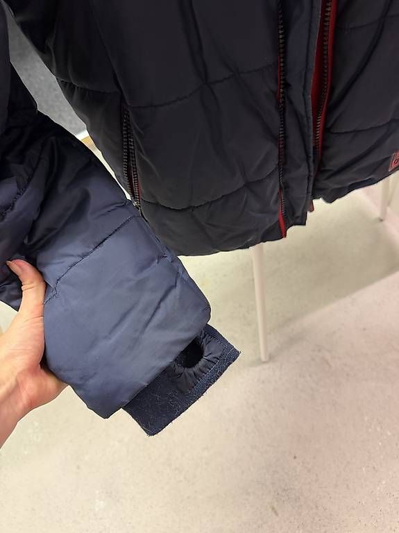 Vestes: SUPERDRY WINTERJACKE – D'occasion à Märstetten par sha_9p7c 4