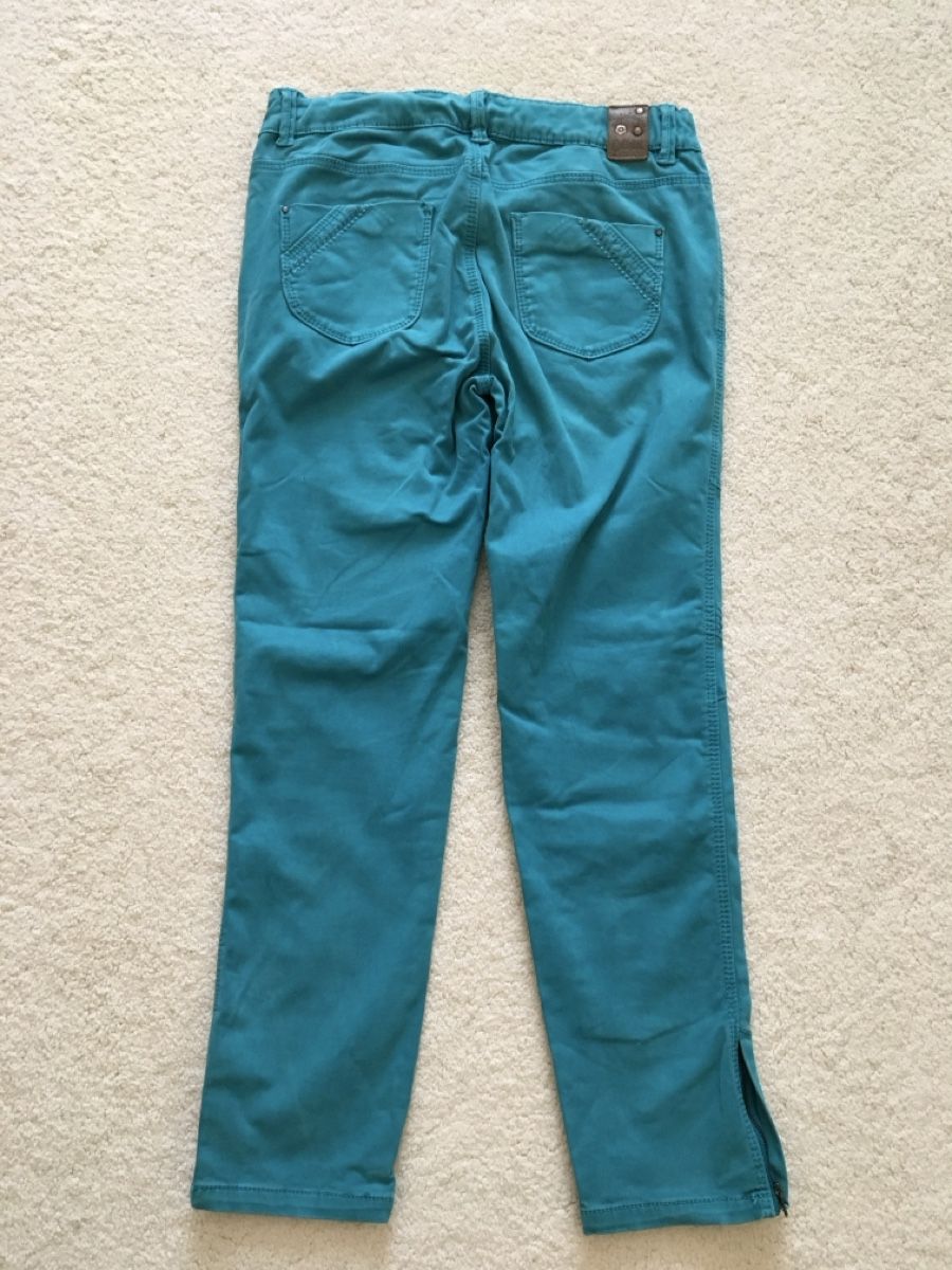 Catimini Pantaloni: Catimini Mädchen Hose (G.152/12J) – Usato da Pfäffikon SZ venduto da Candy.Co. 1