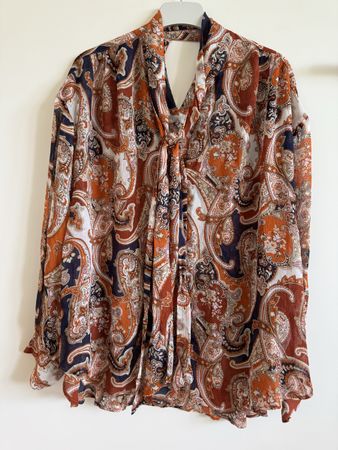 Chemisier GANT, taille 42, motif cachemire  chic🍂