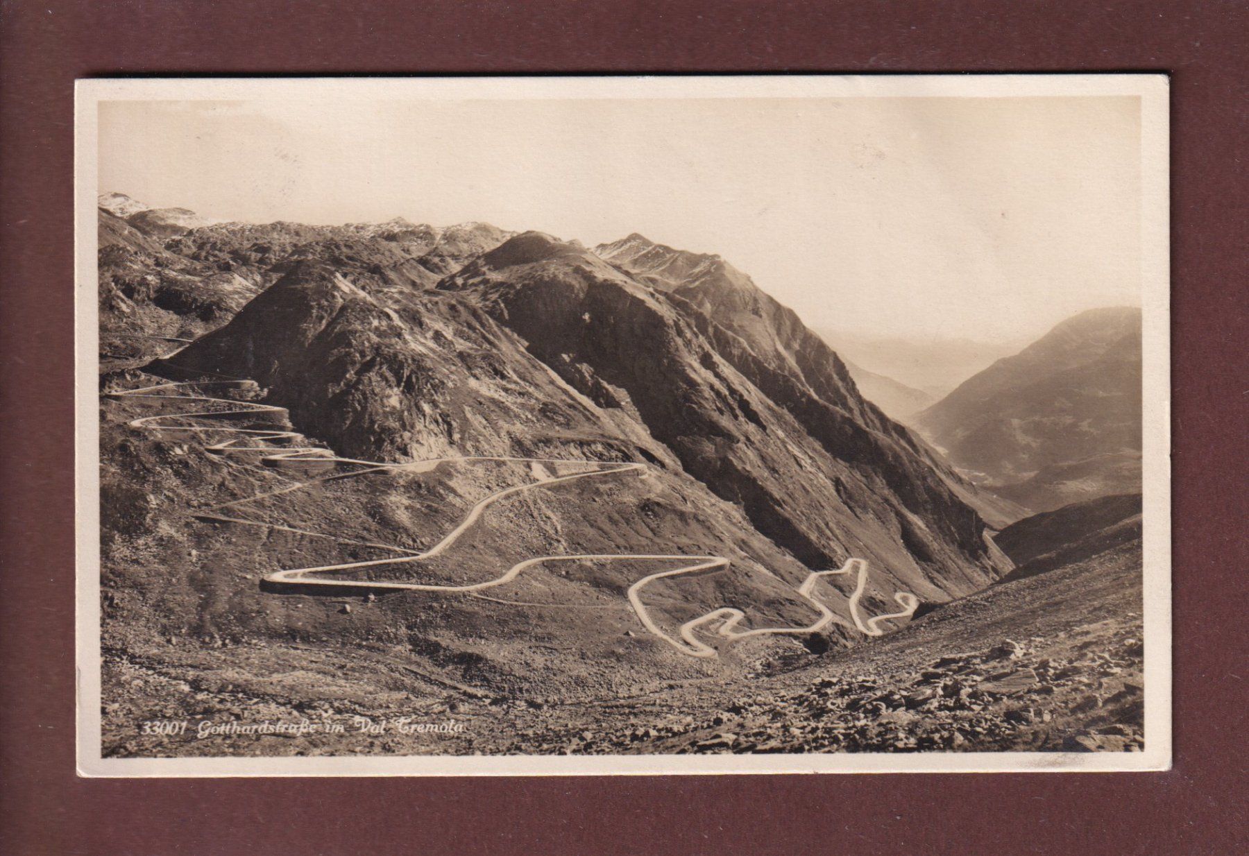 Cartoline postali: Gotthardstrasse - VAL TREMOLA - Feldpost – Usato da Pully venduto da nicecards
