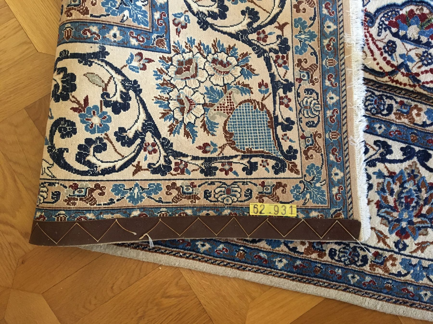 Teppiche: Magnifique tapis d'orient – Gebraucht aus Vufflens-le-Château von vcourvoisier 3