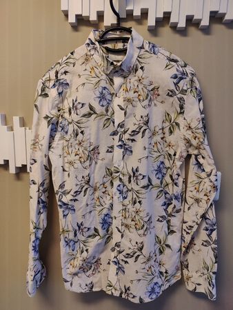 Selected Homme Hemd, Slim Fit, Grösse S, Blumenmuster
