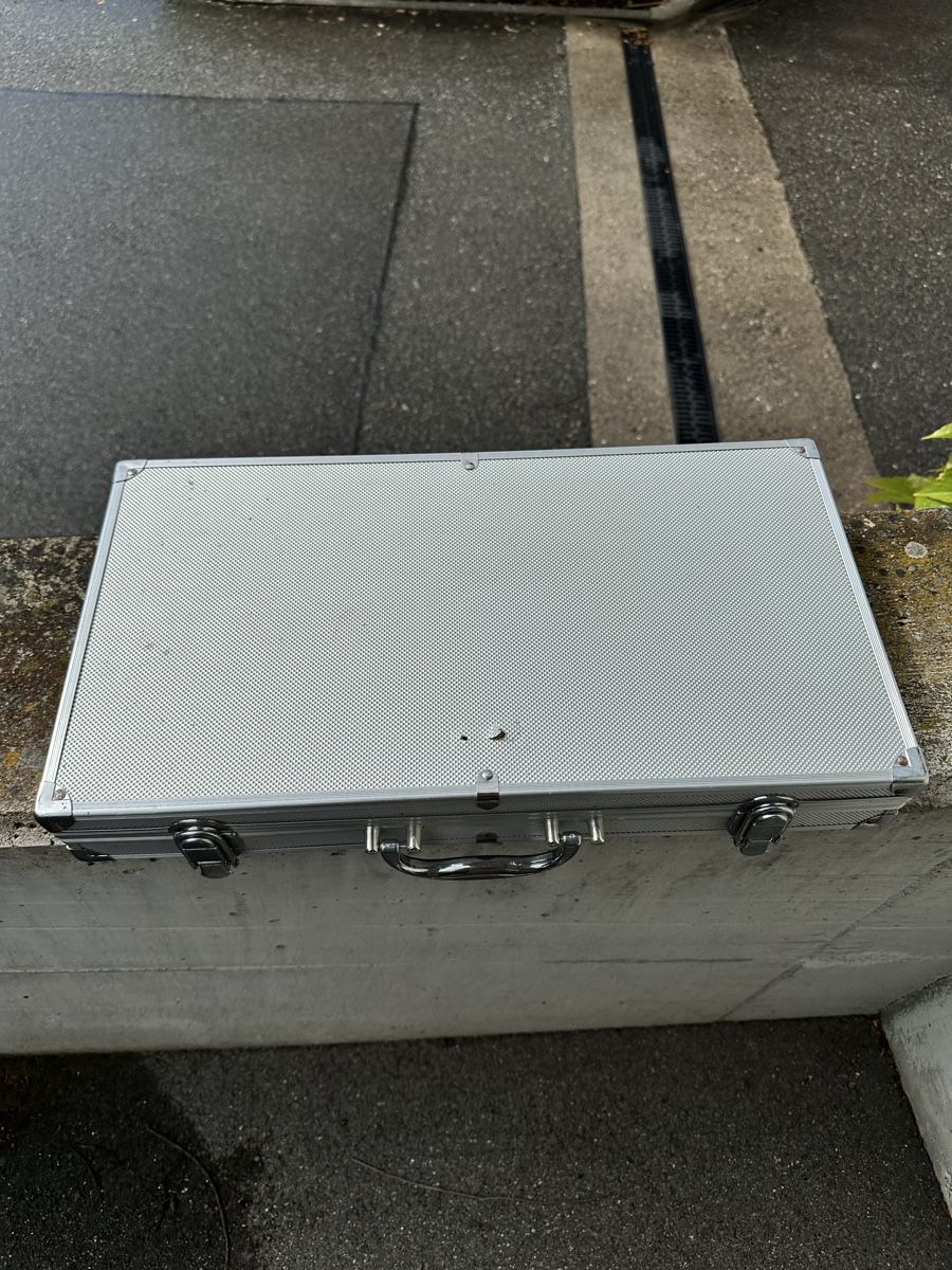 Coltelli: Grillwerkzeugskiste – Nuovo e nell'imballaggio originale da Zug venduto da User.1211 3