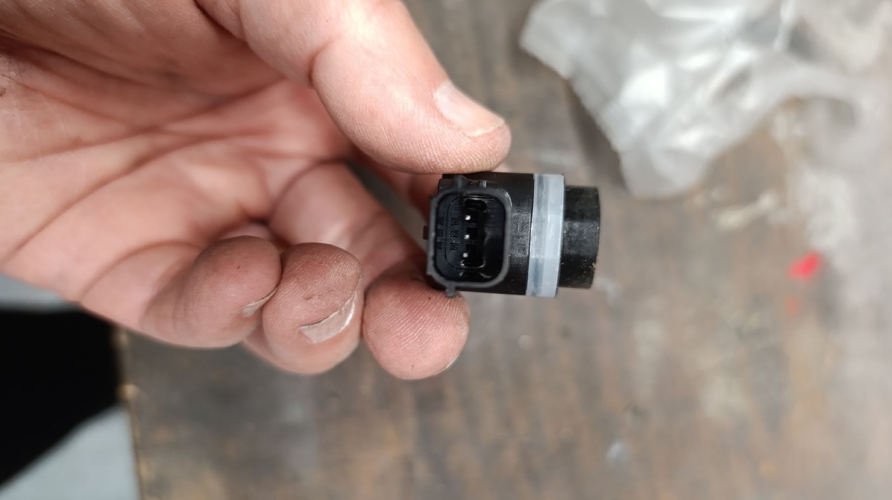 Tutti pezzi di ricambio auto: 4 x Einparkhilfe Sensor FRANKBERG – Nuovo e nell'imballaggio originale da Berlens venduto da Stefo21 3