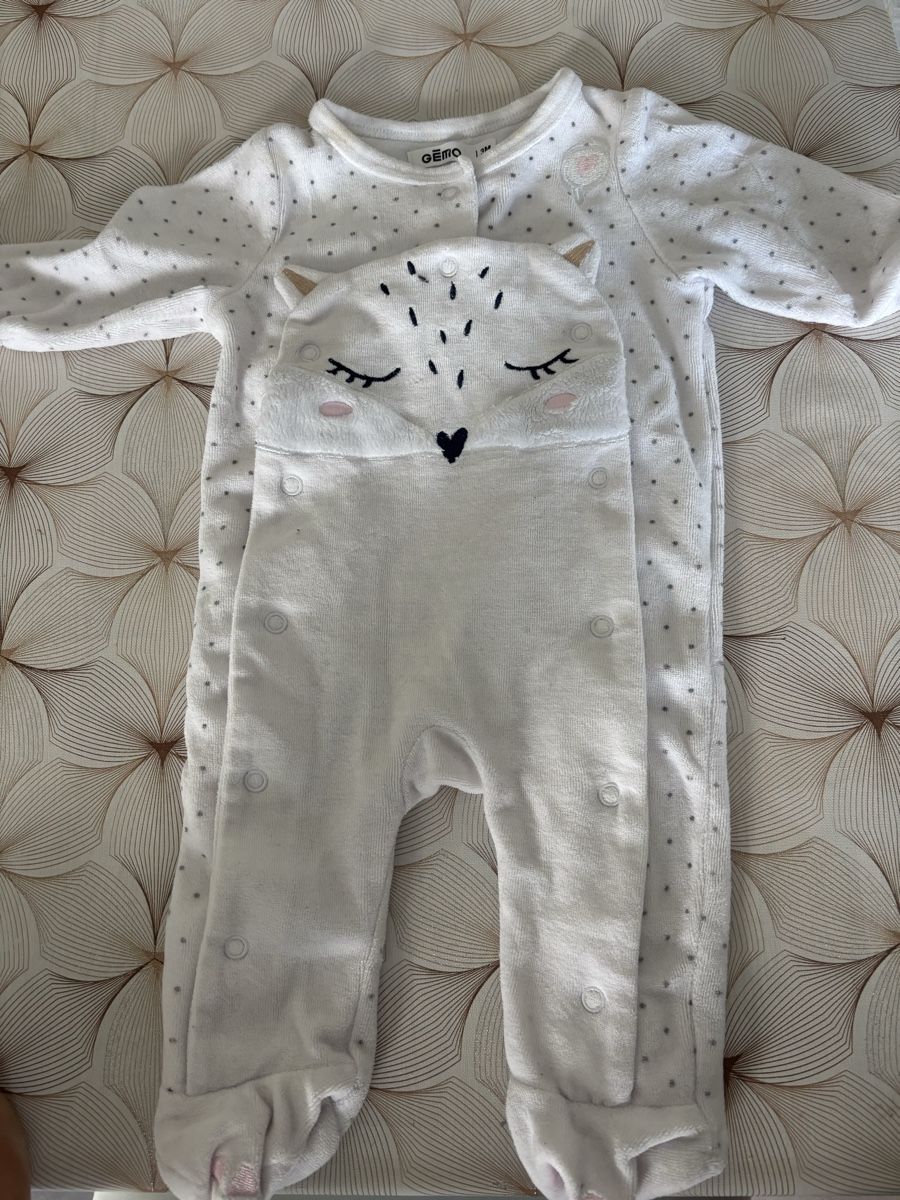 Pigiama & Simili: Pyjama bicolore Gemo 3 mois blanc pois gris – Usato da Monthey venduto da mon_sgm8