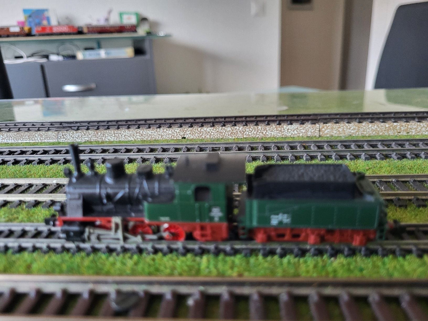 Arnold Modellini di ferrovie: Arnold Dampflok Analog Spur N – Usato da Pfäffikon SZ venduto da abschleppfahrzeug 1