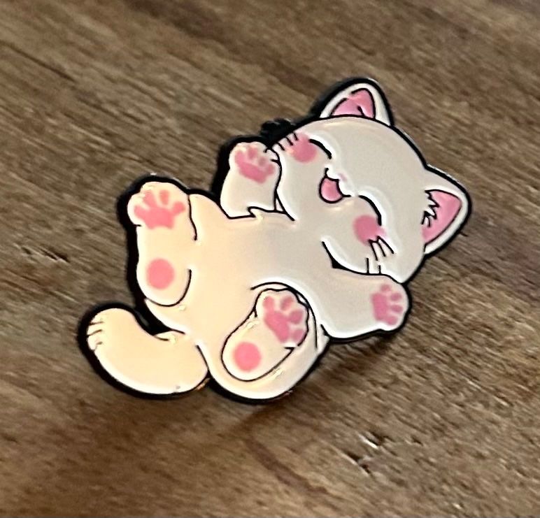 Plaketten & Abzeichen: Süsser Pin Katze – Neu und originalverpackt aus Geneve von vane267
