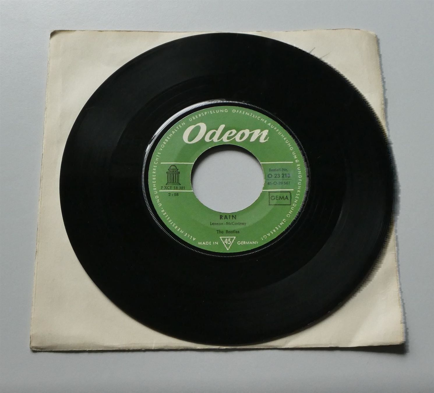 Schallplatten: Single The Beatles – Paperback Writer / Rain – Gebraucht aus Frauenfeld von Astra13
