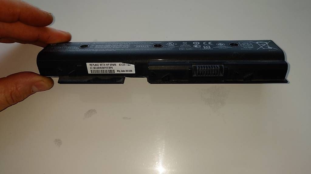 Covers & Taschen: HP Laptop Baterie – Gebraucht aus Effretikon von mirsad.z 1
