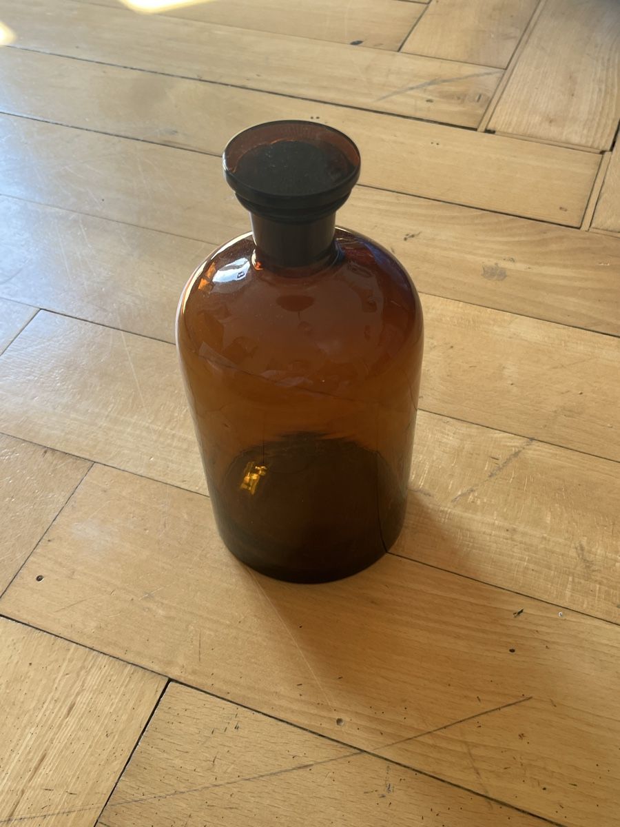 Bottiglie: Bouteille vintage en verre brun – Usato da La Chaux-de-Fonds venduto da vert_j