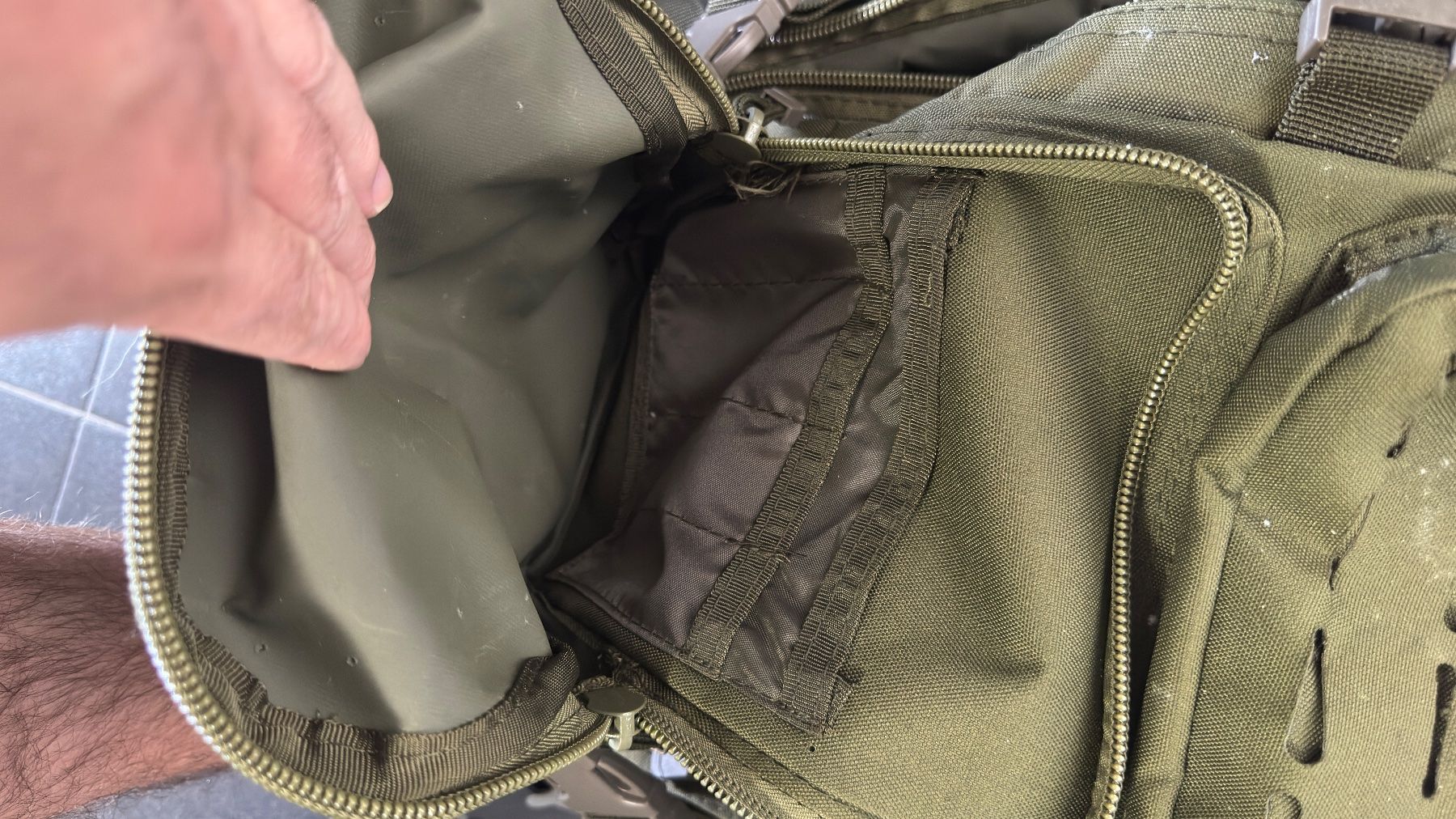 Sacs à dos: Armee Rucksack OD Green Molle System – Neuf (Voir description) à Burgdorf par Catbagger64 4