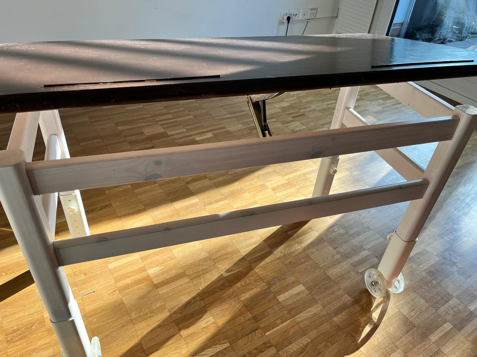 Bureaux: Height-Adjustable Work Table / Desk on Wheels | 122 × 65 cm – D'occasion à Dättwil AG par c_c_77th 1