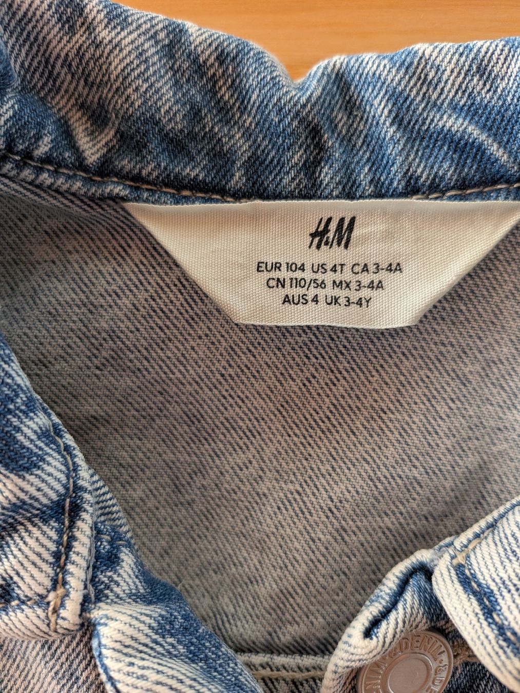 H&M Jacken: Jeansjacke im oversized Schnitt von H&M – Gebraucht aus Ebnat-Kappel von Fini1000 1