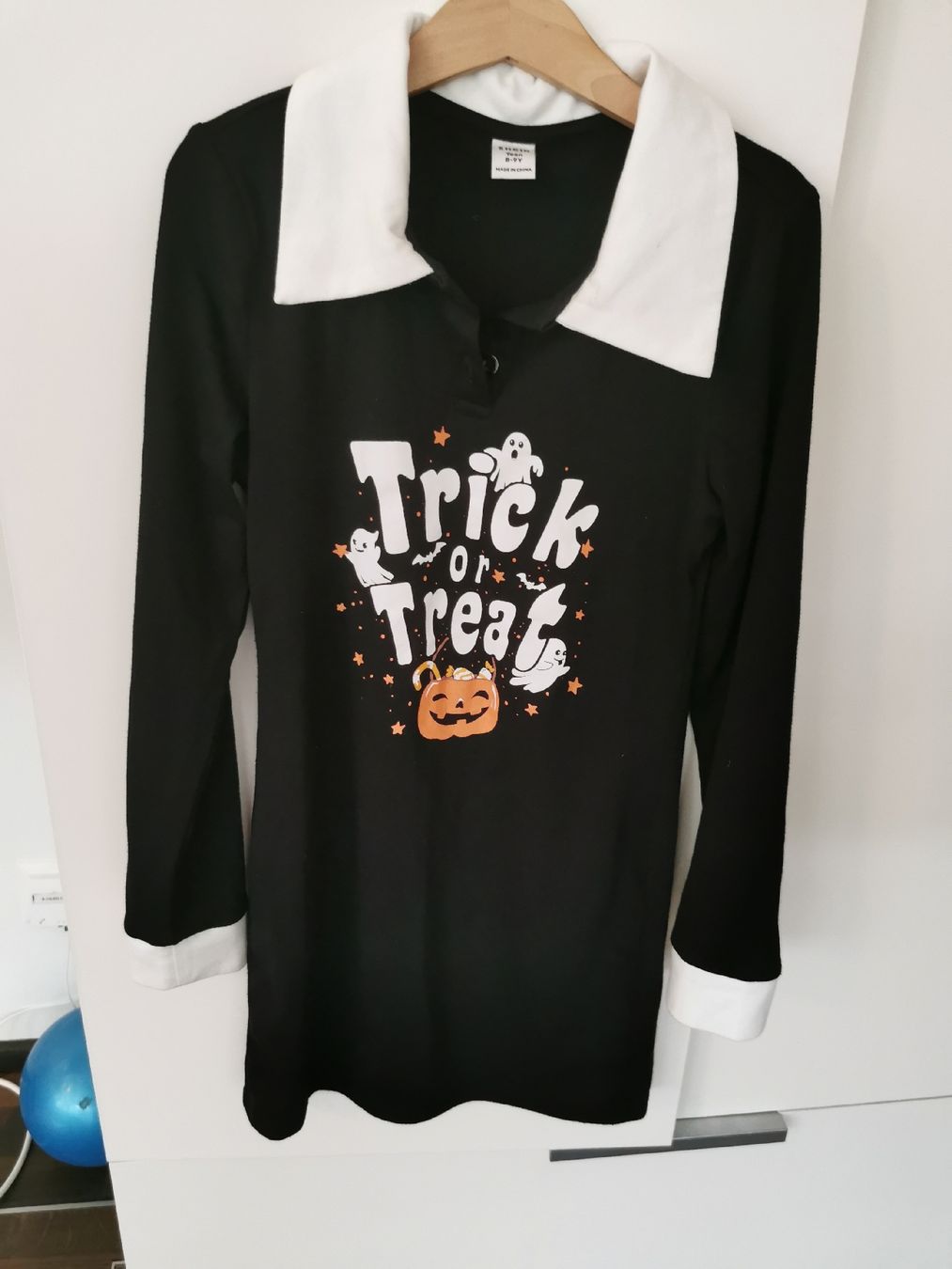 Costumi: KLEID HALLOWEEN GR 128-134 – Usato da Erlenbach ZH venduto da alisamilana