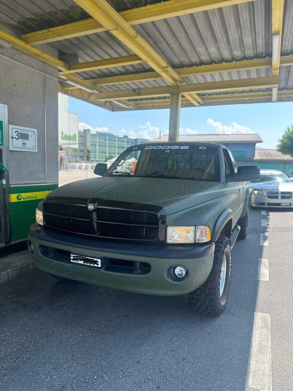Dodge Autos: Dodge Ram 1500 5.9l V8 – Gebraucht aus Buchs SG von ClassicGarageHauser