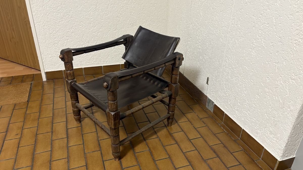 Chaises: alter stuhl – D'occasion à Chur par nuc_lp7y 1