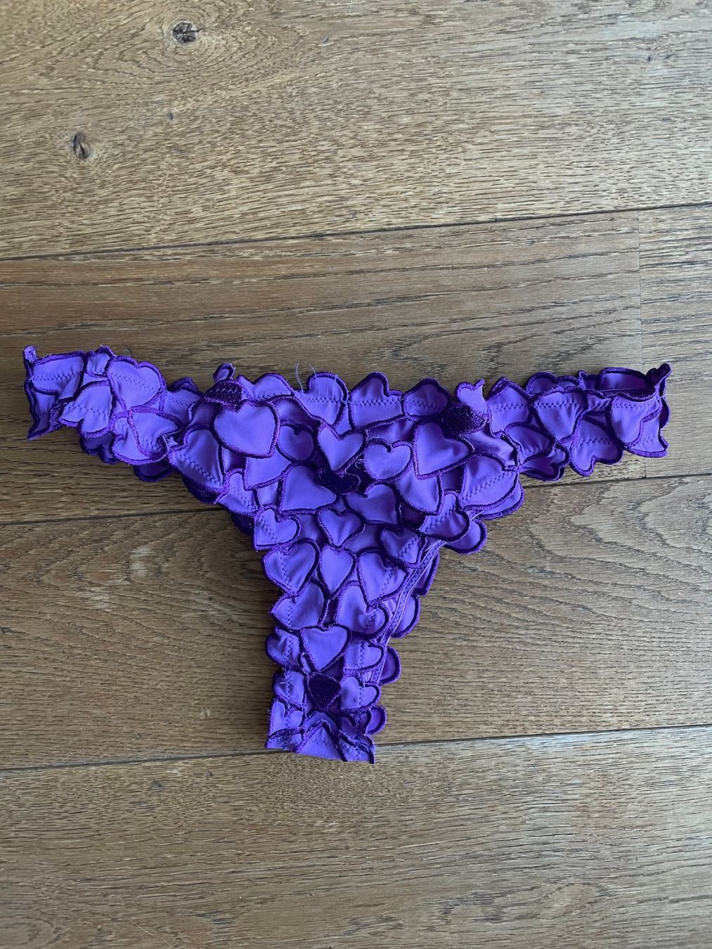 Badekleider & Bikinis: Tezenis, violet heart-shaped bottom bikini, size S – Gebraucht aus Crans VD von RM0709 1