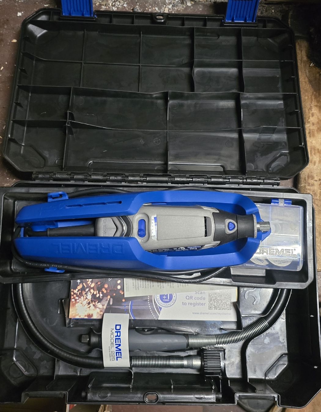 Dremel Schleifen & Polieren: Dremel 3000 – Gebraucht aus Flumserberg Saxli von AFL_8000 3