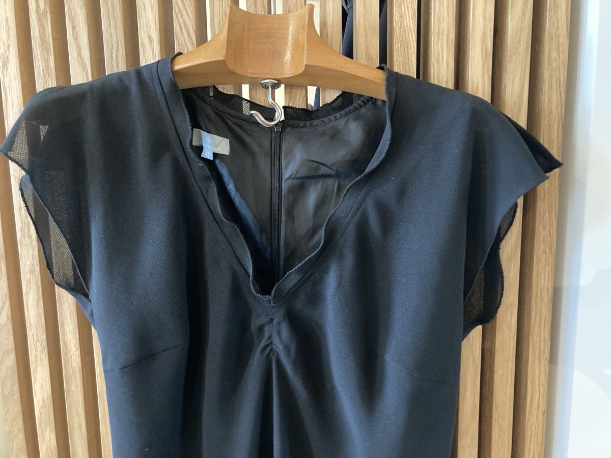 Nafnaf Kleider: Robe noir classique Nafnaf – Gebraucht aus Laconnex von christec5 1