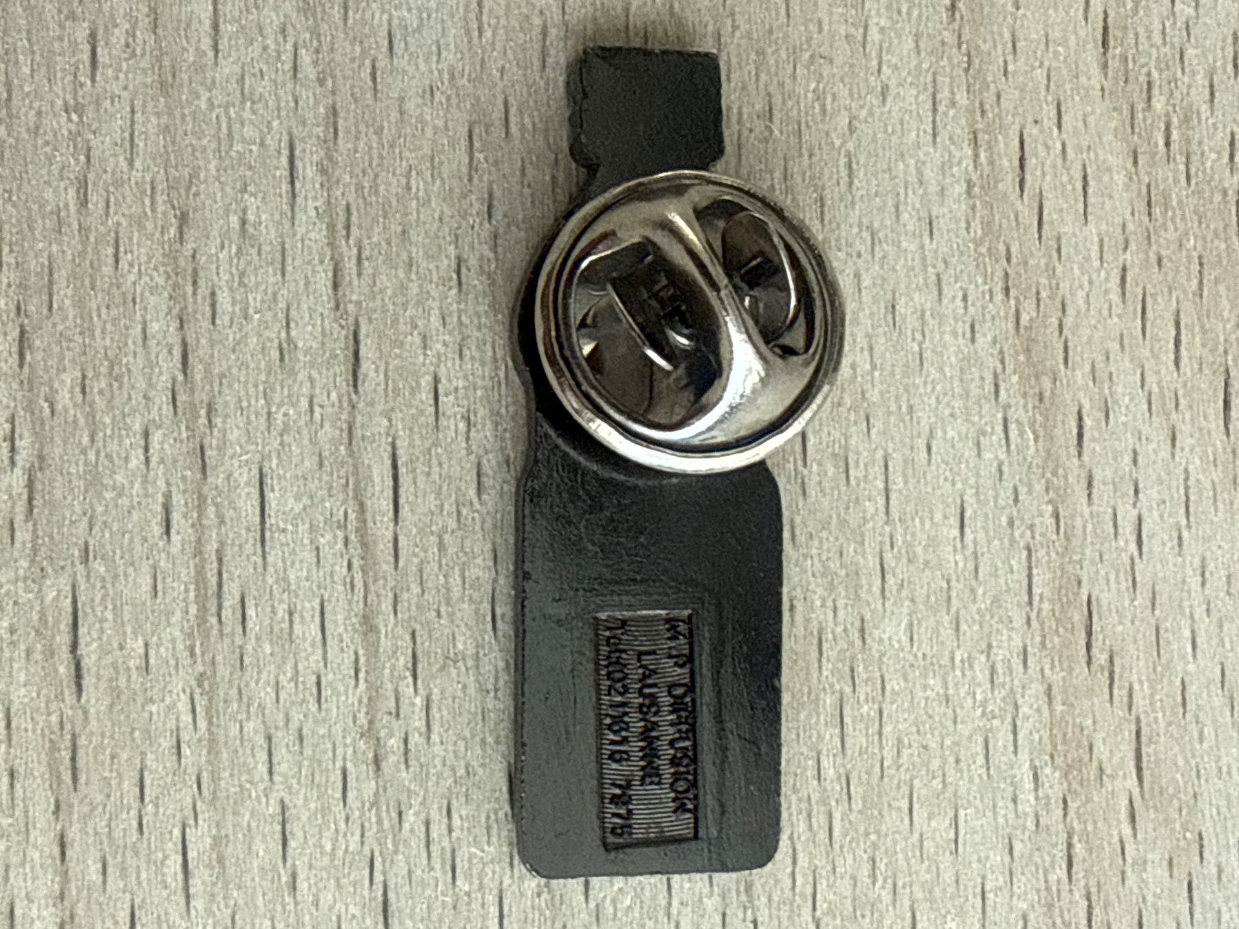 Plaquettes & Badges: Pin  Sasso Olio – D'occasion à Glattbrugg par Schweigmatt 1