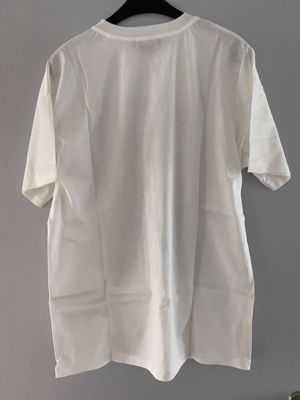 T-shirt: T-Shirt LA CASA DE PAPEL GR. S – Nuovo (secondo la descrizione) da Glattbrugg venduto da riseca 1