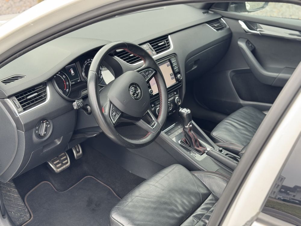 Skoda Octavia 2.0 TSI RS AHK MFK neu 22.1.25 6