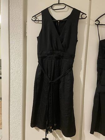 Abendkleid / Cocktailkleid Grösse 32
