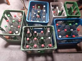 Glas Flaschen 1 Ltr.  Bouteilles en Verre 1 Ltr.