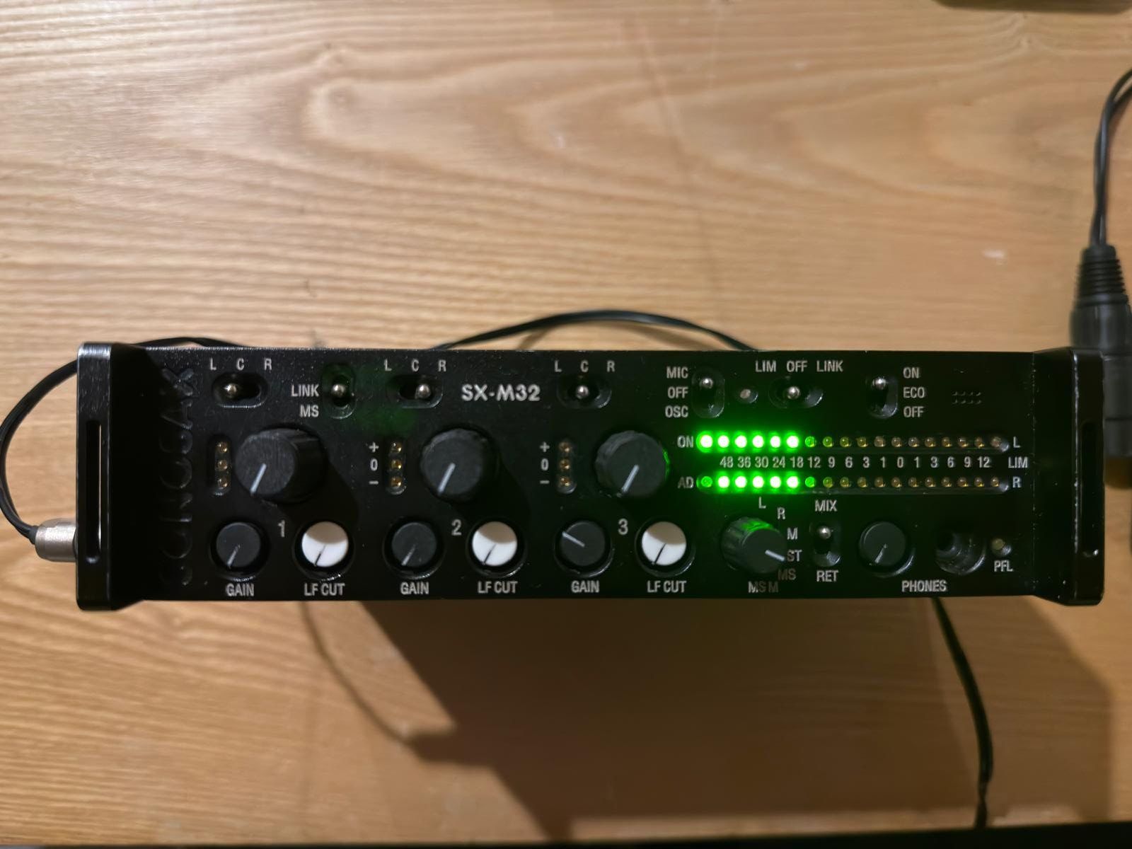 Sonosax Console di mixaggio: Sonosax SX-M32 – Usato da Moléson-s-Gruyères venduto da ludora 2