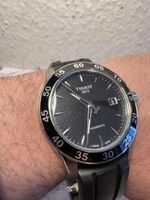 Tissot Swissmatic, boîtier noir, bracelet caoutchouc neuf ✨