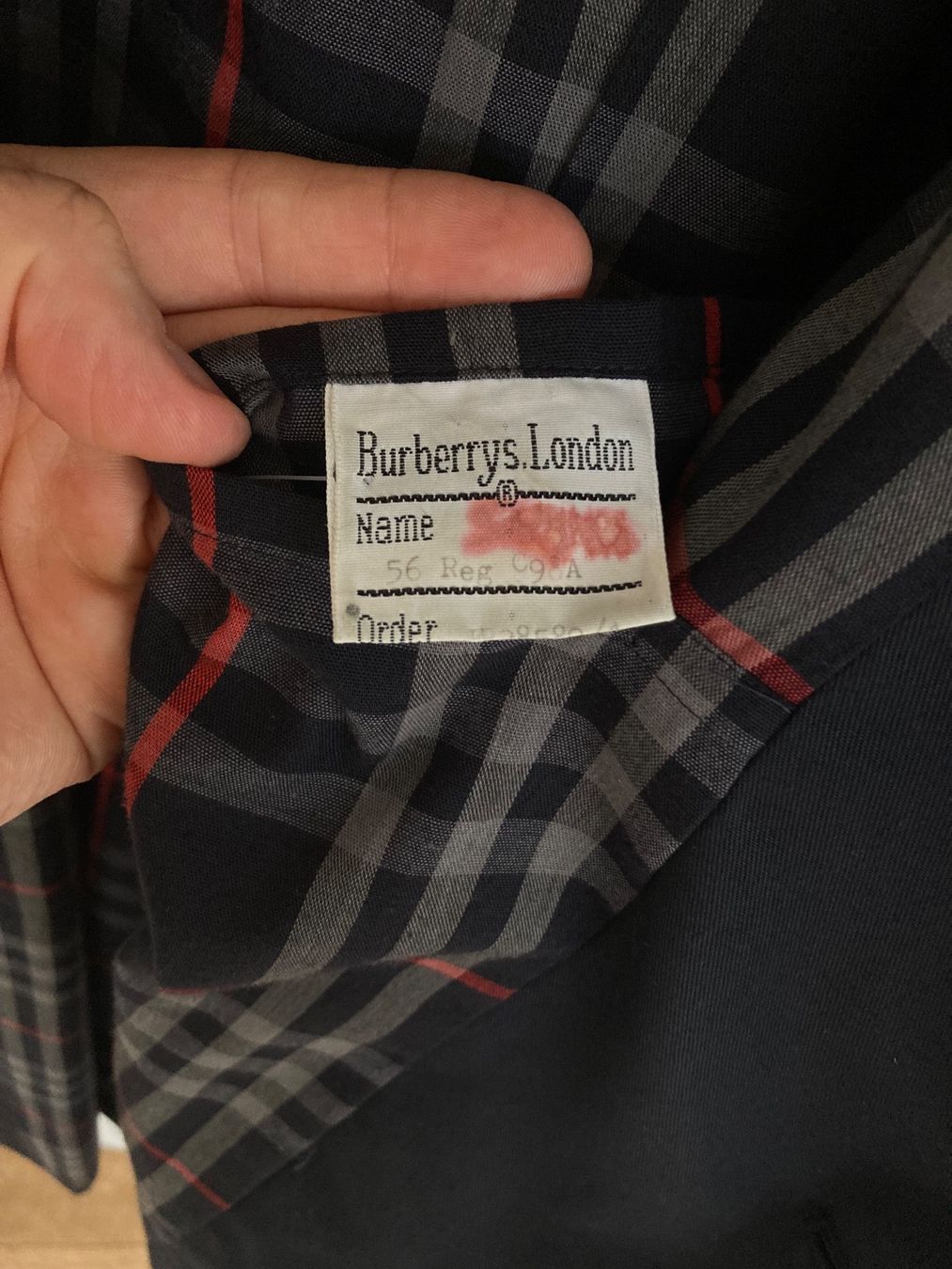 Burberry Cappotti: Burberry Trench Coat – Usato da Basel venduto da RAYAH 5