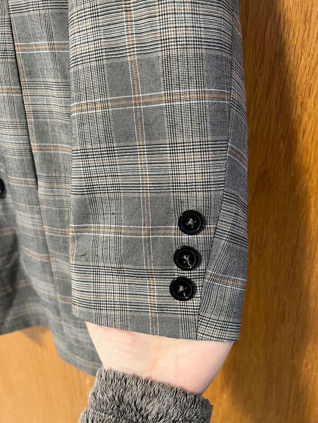 Vila Giacche: Vila Blazer, Grau Kariert, Herbst Look, Grösse 40 – Usato da Mumpf venduto da Roxy_Piercing 2