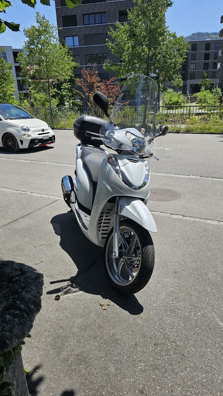 Honda Strada: Honda sh300i – Nuovo (secondo la descrizione) da Seftigen venduto da G9T
