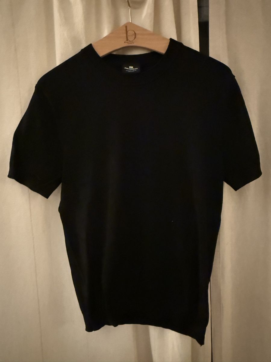 Pull&Bear T-shirts: Tshirt Pull & Bear Size M – D'occasion à Ecublens VD par charliecinquillo