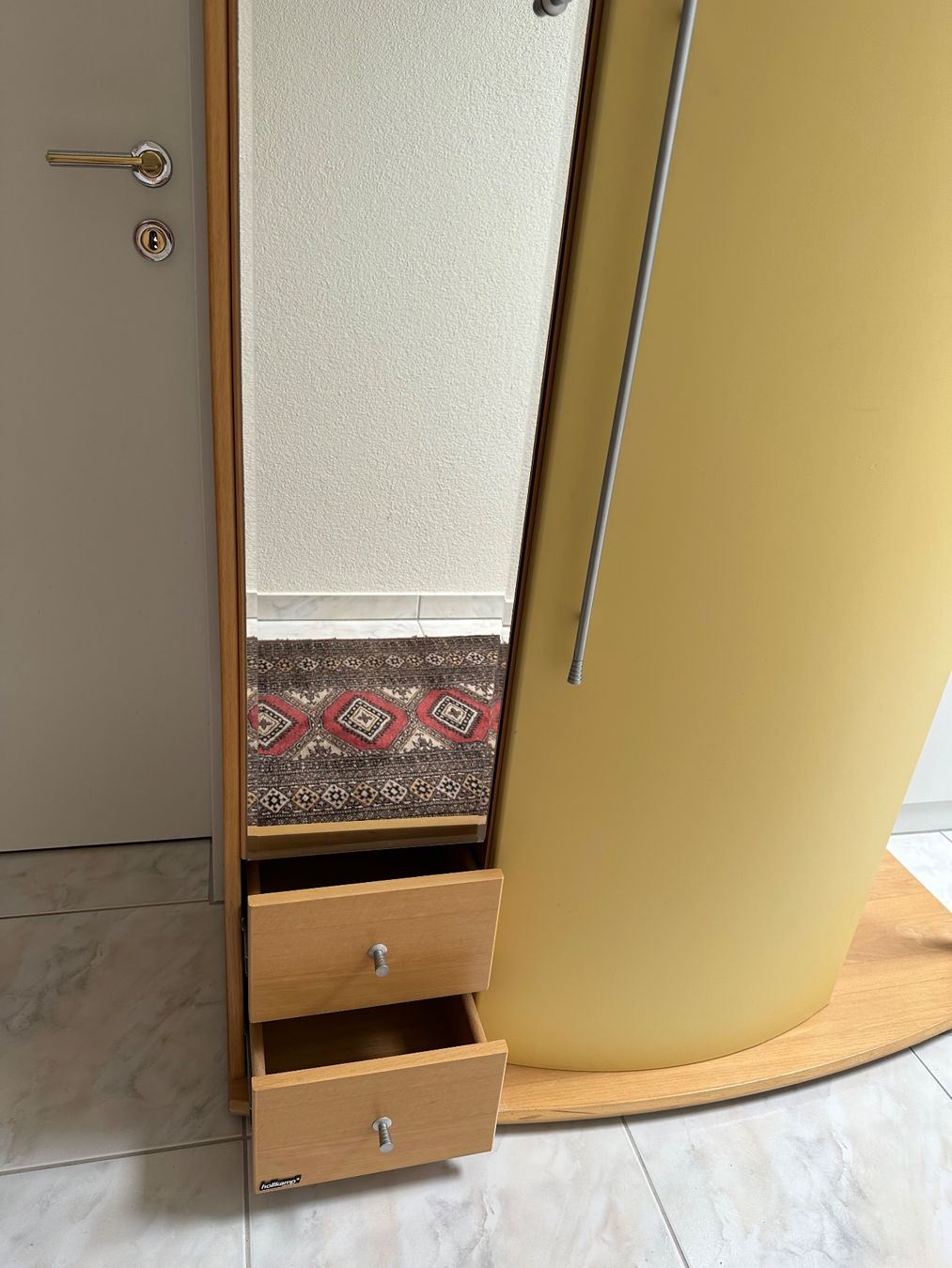 Guardaroba: Schöne Garderobe (DIGA), Flurschrank – Usato da Wallisellen venduto da funnydance 5