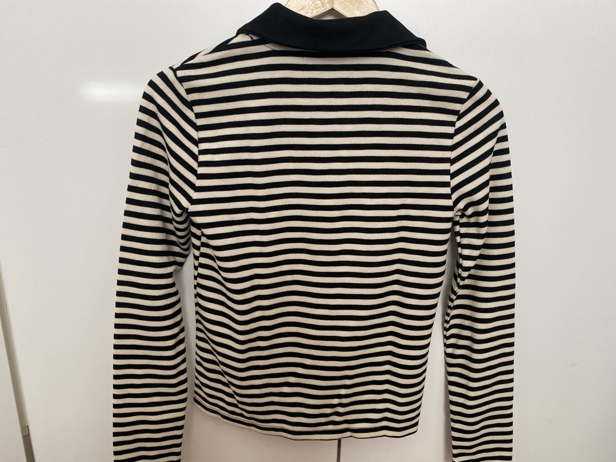 Mango Maglioni & Felpe: Haut Mango à rayures noir et blanc. Taille S – Nuovo (secondo la descrizione) da Aigle venduto da Celina28 1