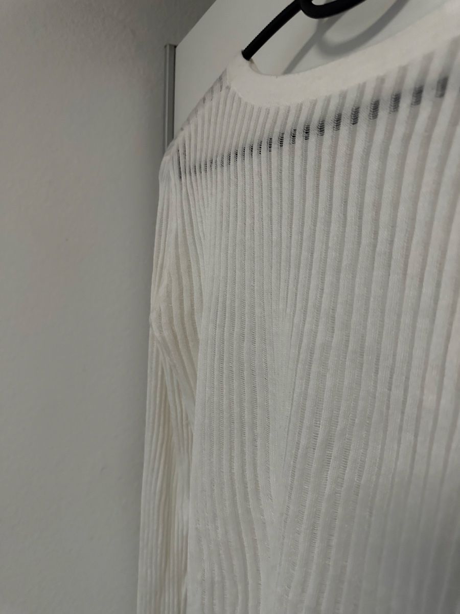Zara Maglioni & Felpe: Weisser gerippter Pullover Gr. S (relativ durchsichtig) – Usato da Zürich venduto da kri_hy6t 2