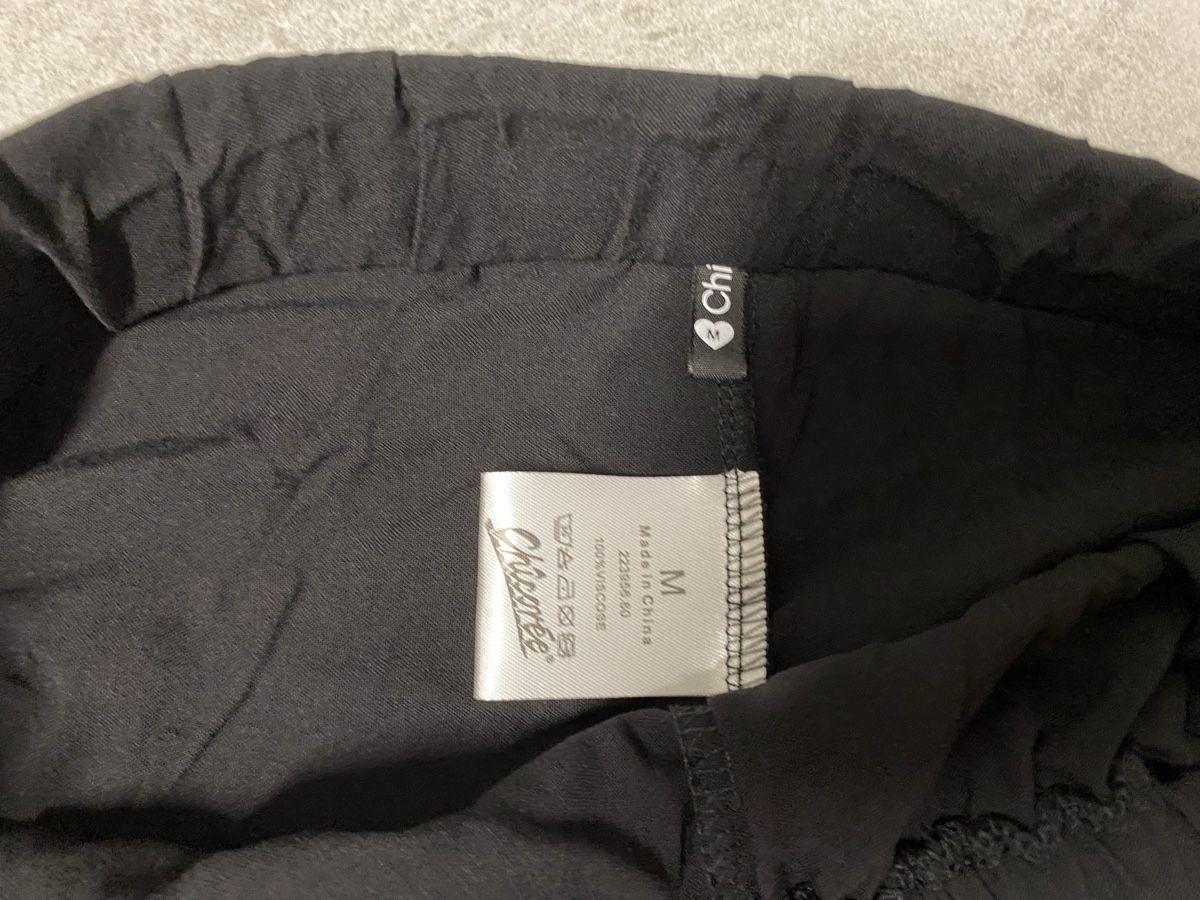 Pantaloni: Pantalon stretch tissu très léger M – Usato da Salvenach venduto da gwenwywar 2